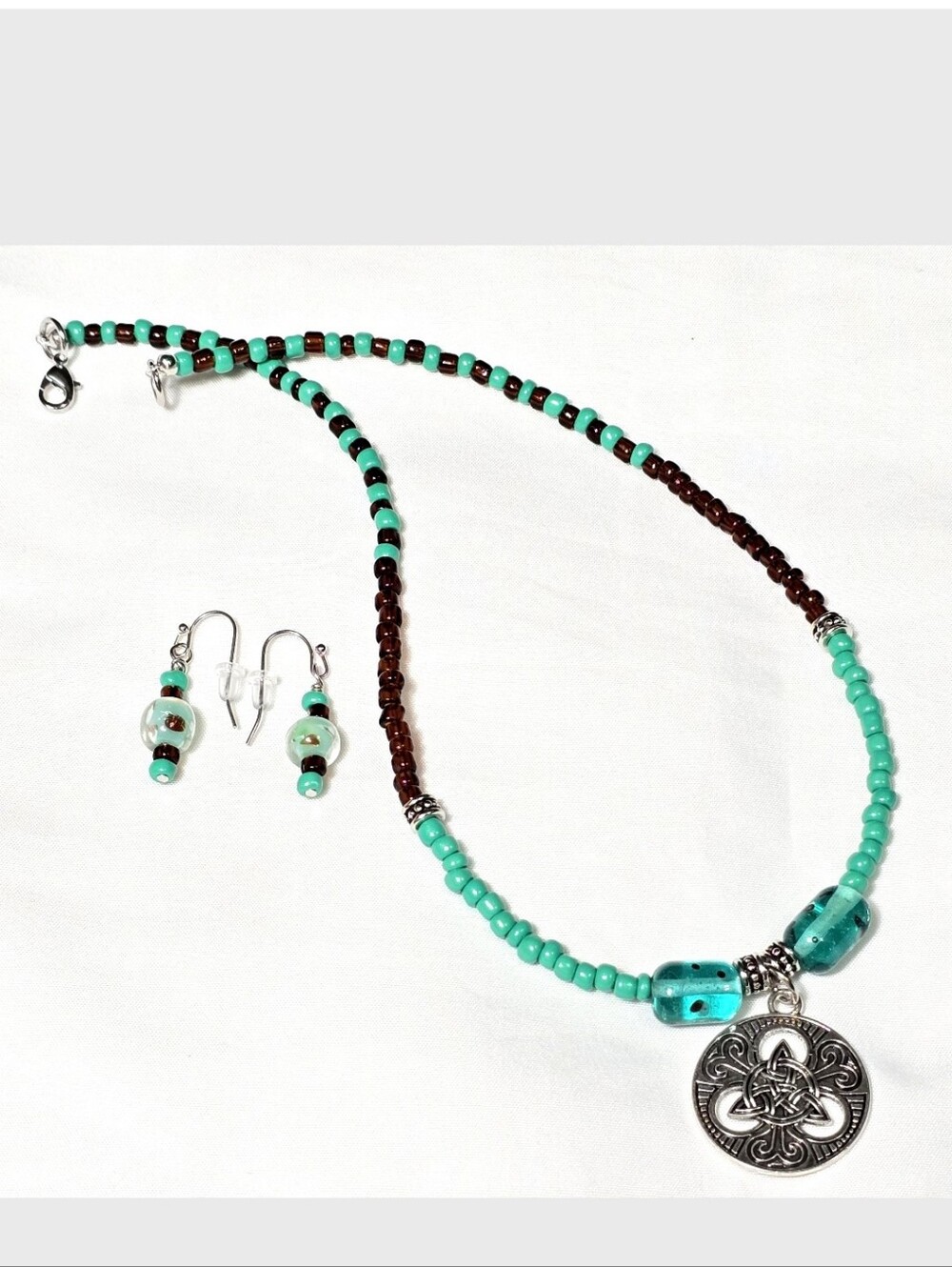 Handmade Green & Cognac Amber Glass Beaded Necklace & Earrings Sety